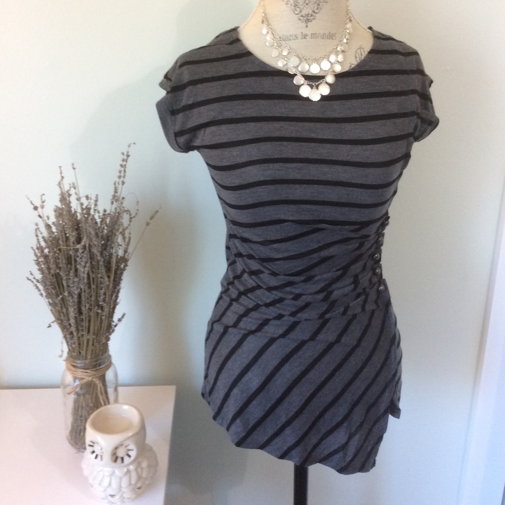 Spoiled Short sleeve rouched blouse
